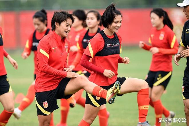 日本队在女子足球比赛中大放异彩，实力备受认可