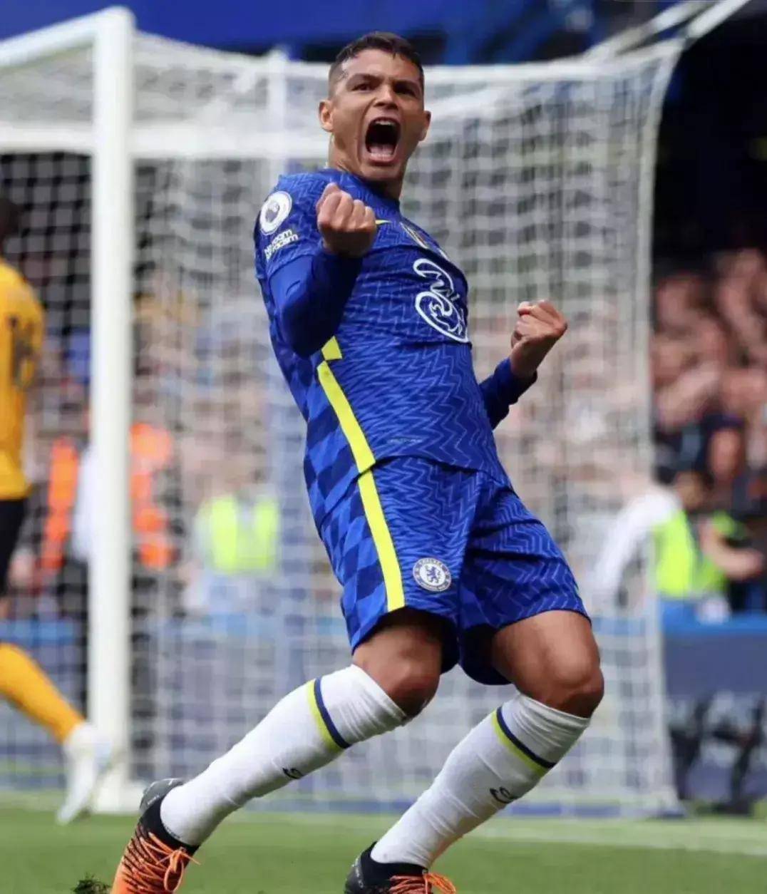 球员技艺精湛，深受球迷喜爱的风格