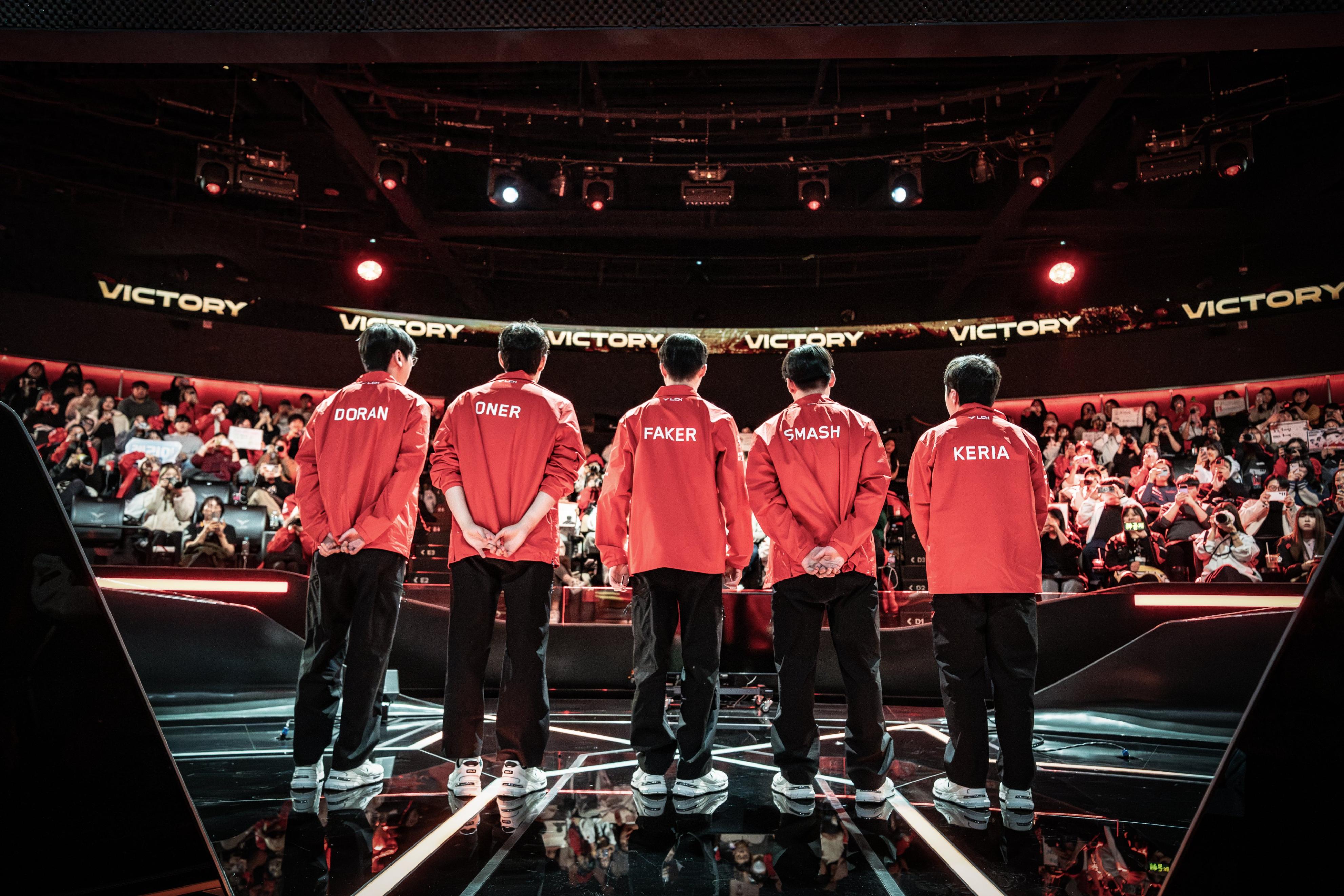 HLE血洗NS,Caps完成史诗逆转顶尖较量2025世界赛,让粉丝疯狂欢呼的简单介绍 HLE血洗NS,Caps完成史诗逆转顶尖较量2025世界赛,让粉丝疯狂欢呼的简单介绍