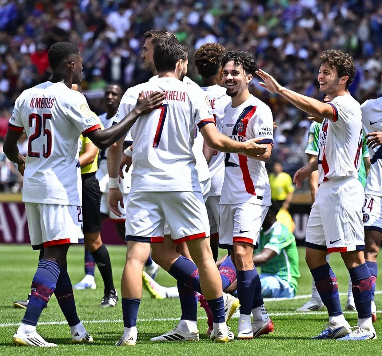 开云体育下载-包含巴西球队成功晋级，决赛在望的词条