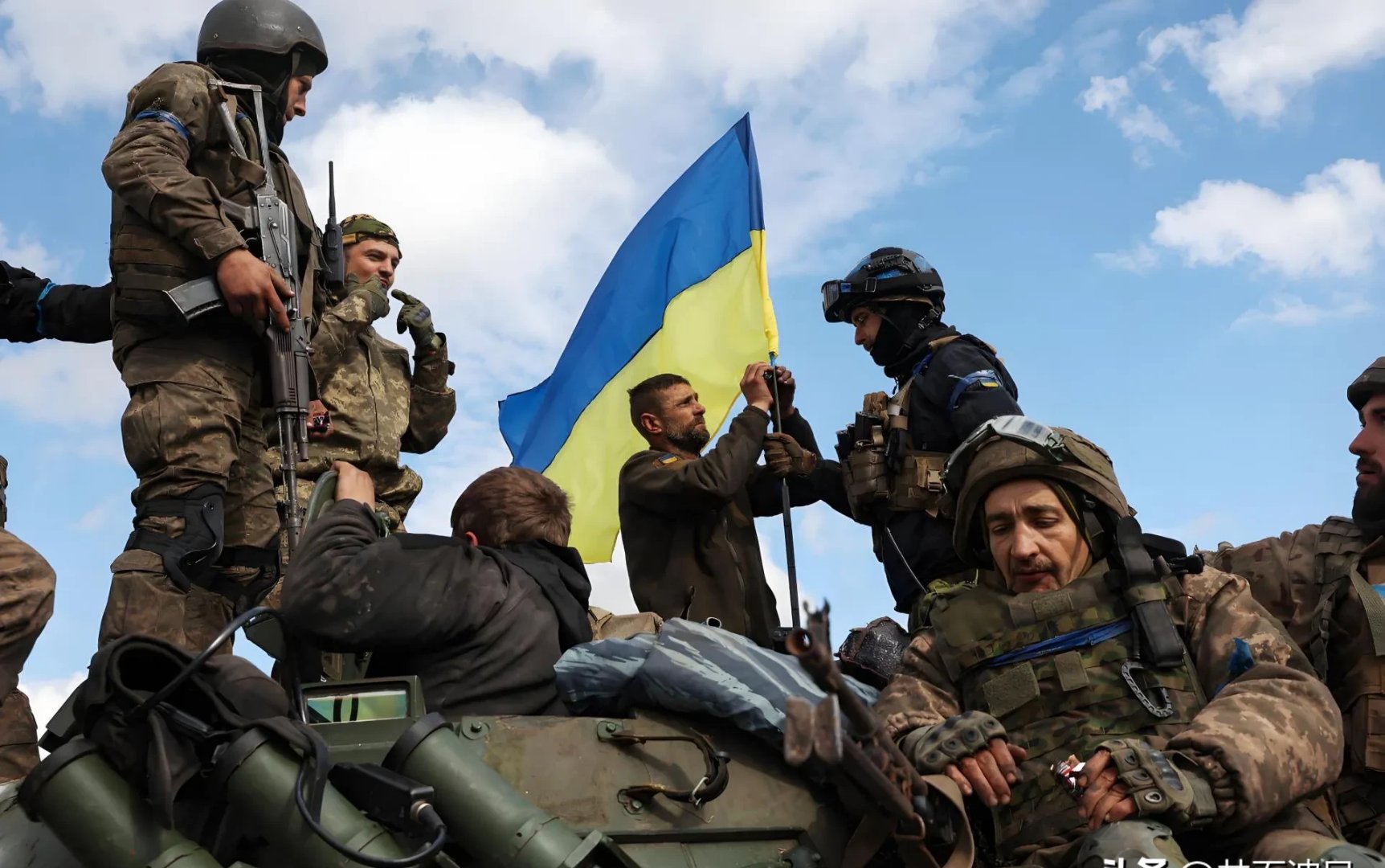 开云体育下载-乌克兰队备战格鲁吉亚，信心百倍迎接比赛