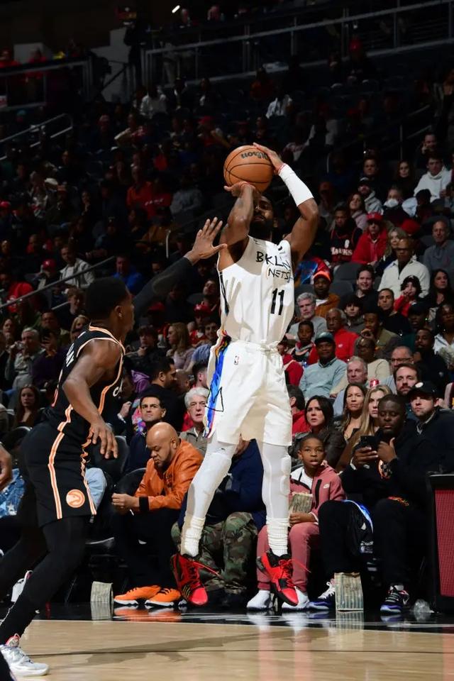 篮网大胜老鹰，伊戈达拉全场高效