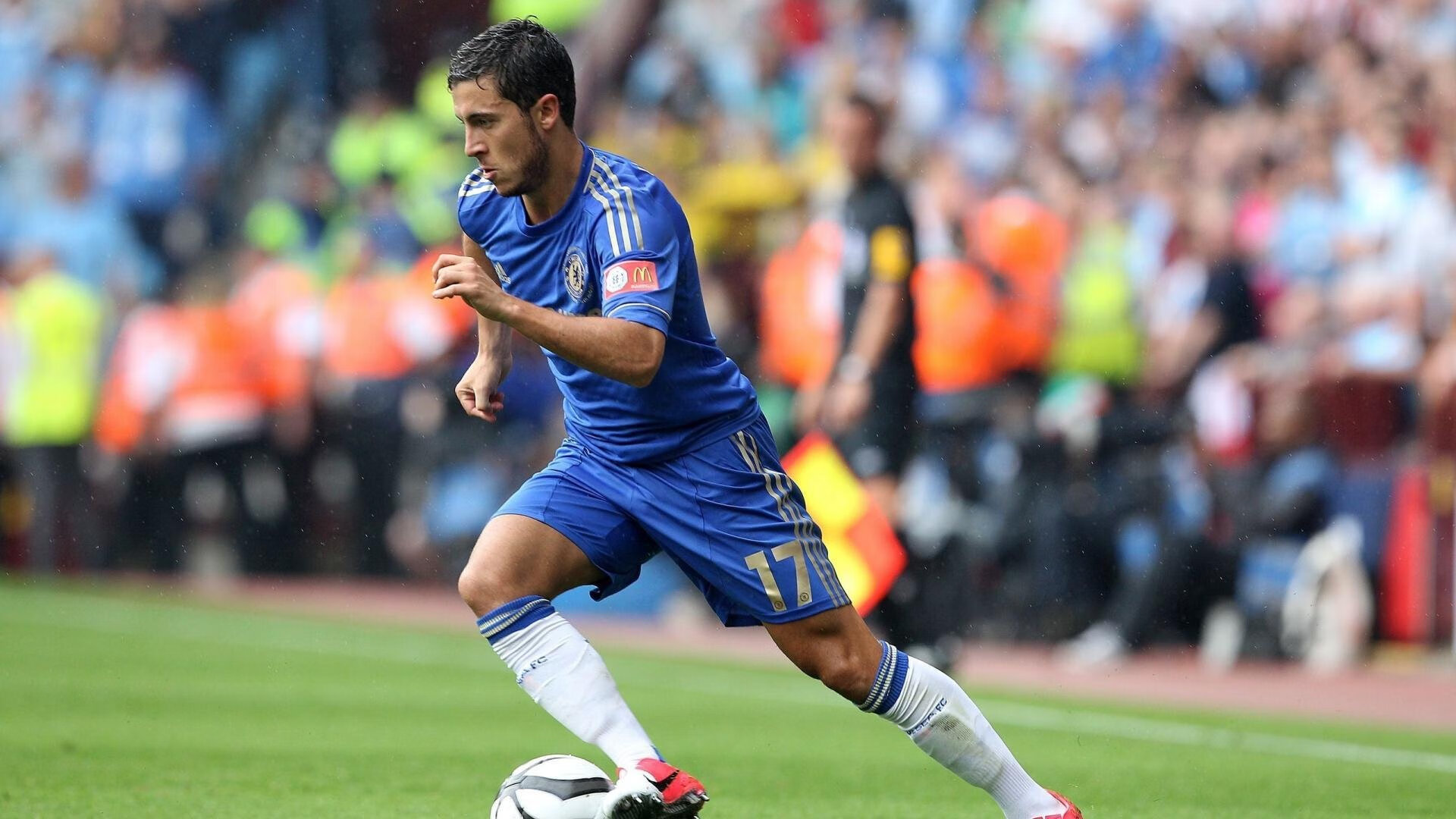 童话之夜！波兰上演惊天逆转，天降神龙马龙一人击碎法国队